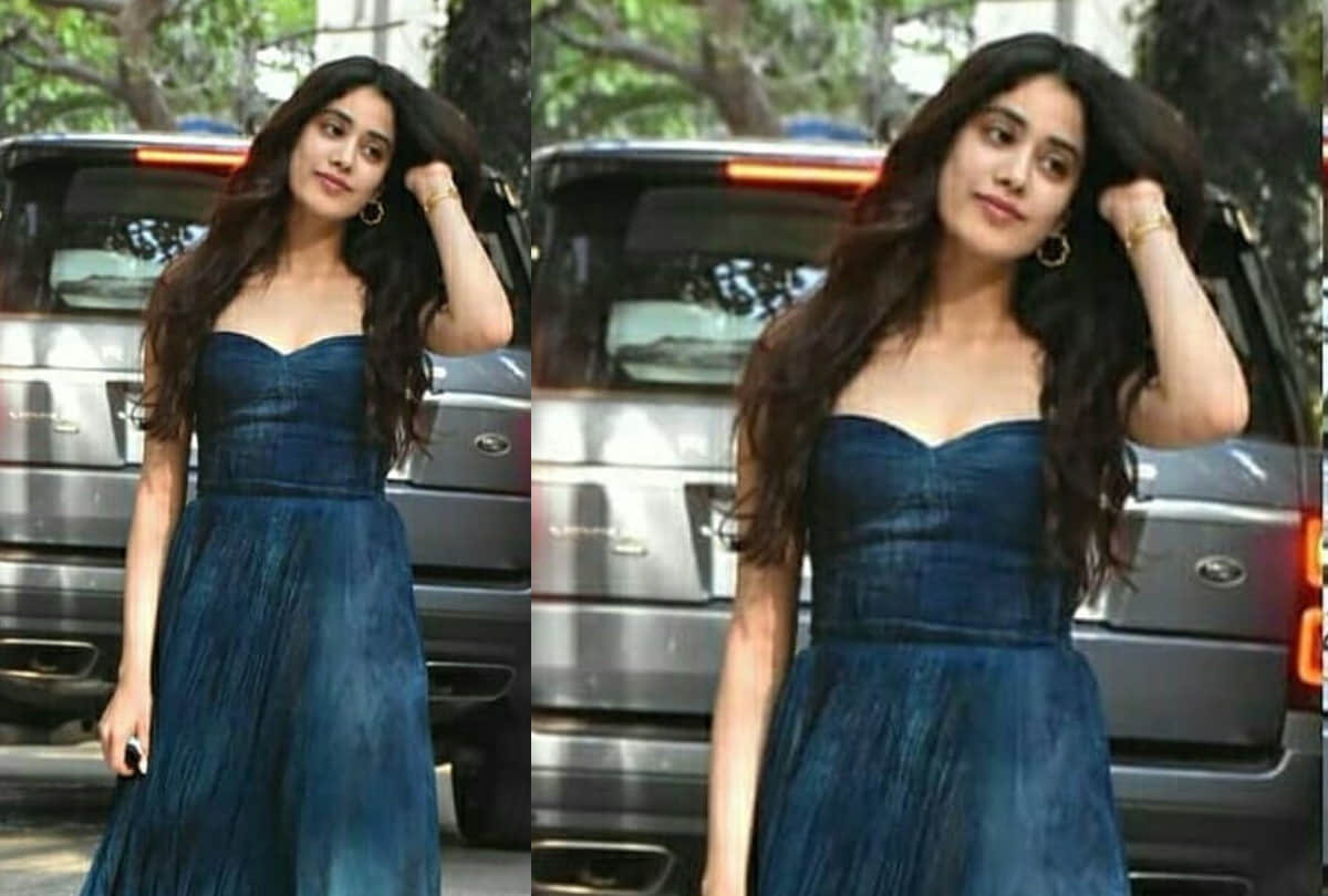 janhvi kapoor look attractive in blue long flowy dress for film roohi promotion
