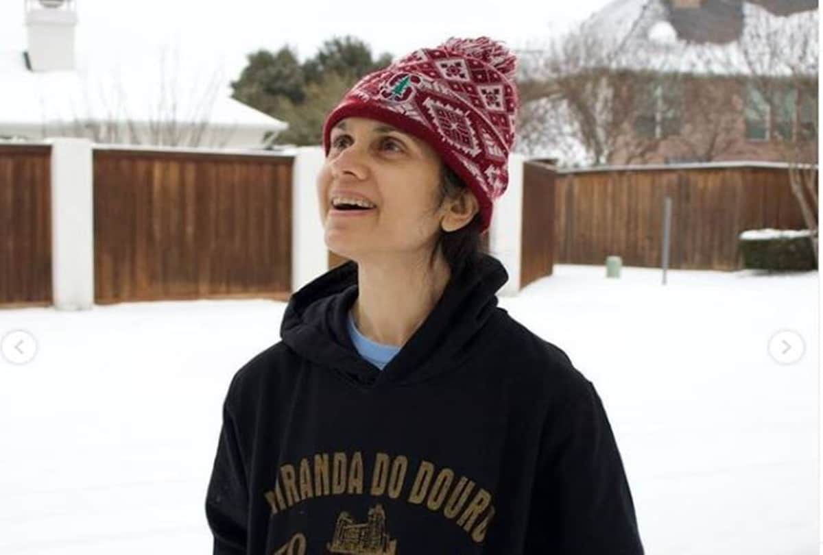 Meenakshi Sheshadri, Bollywood's Damini then and now pictures