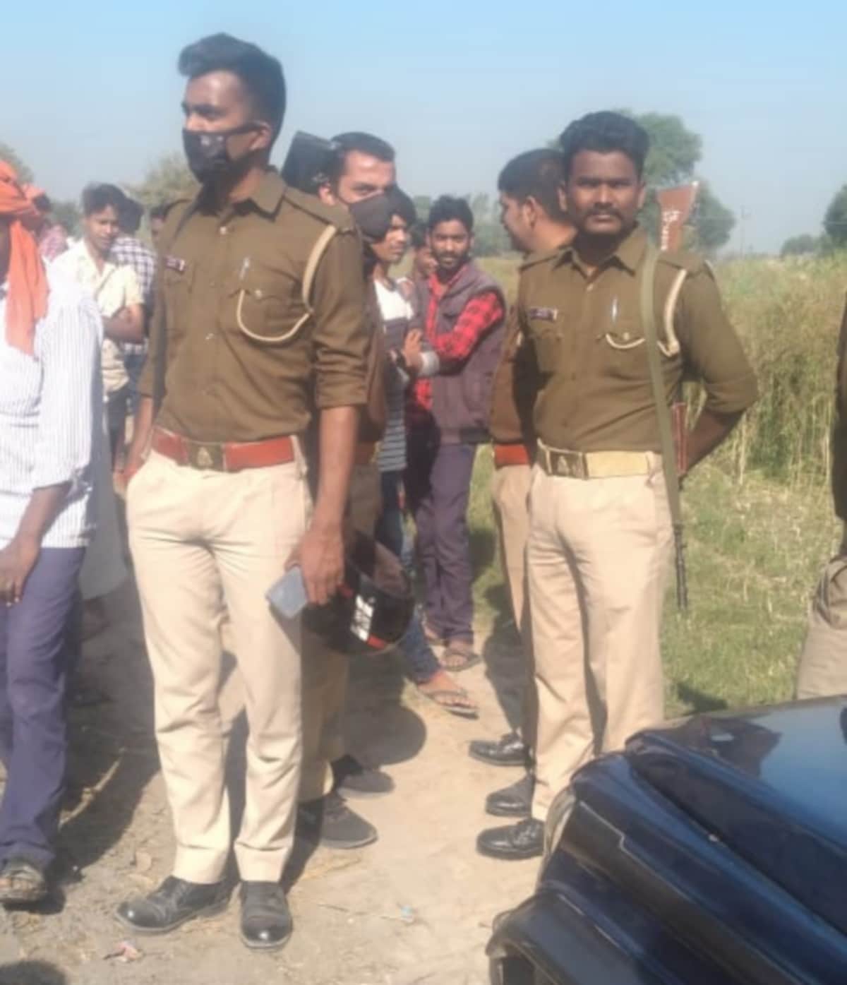 Husband wife couple suicide hanged after love marriage in azamgarh up