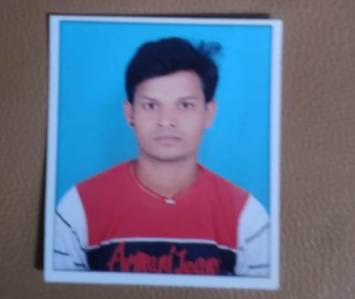 azamgarh husband wife suicide case: police investigation of case how hanged and end love story