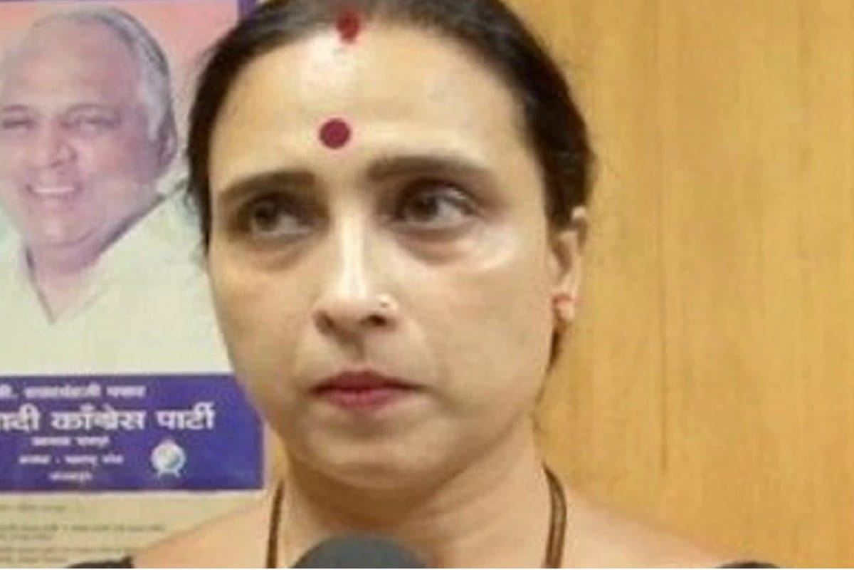 BJP leader Chitra Wagh threatened by unknown person on phone, lodged complaint in mumbai police
