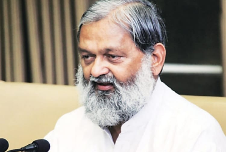 Dispute Between DGP-Anil Vij reached to BJP High command