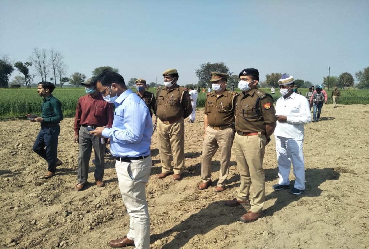 hathras case Deceased Farmer Wife says Gaurav wanted to marry my daughter Hence murder of my husband