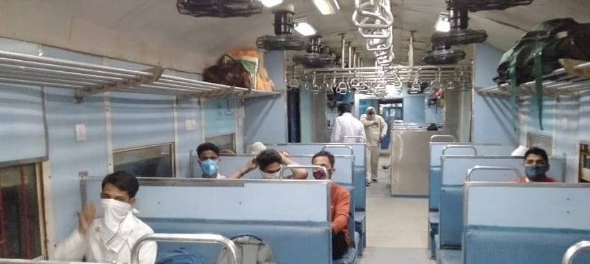 95 passangers travels Delhi from hathras