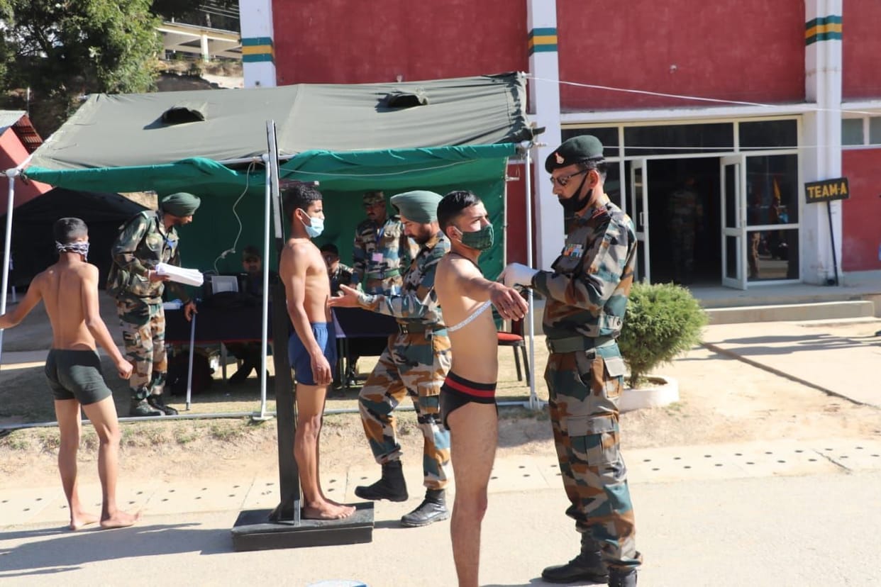 1600 youths run to aspire to become military