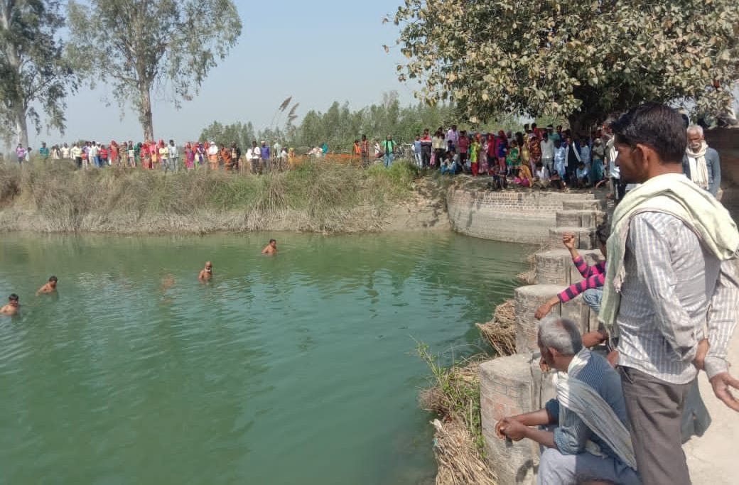 Dead body found in canal