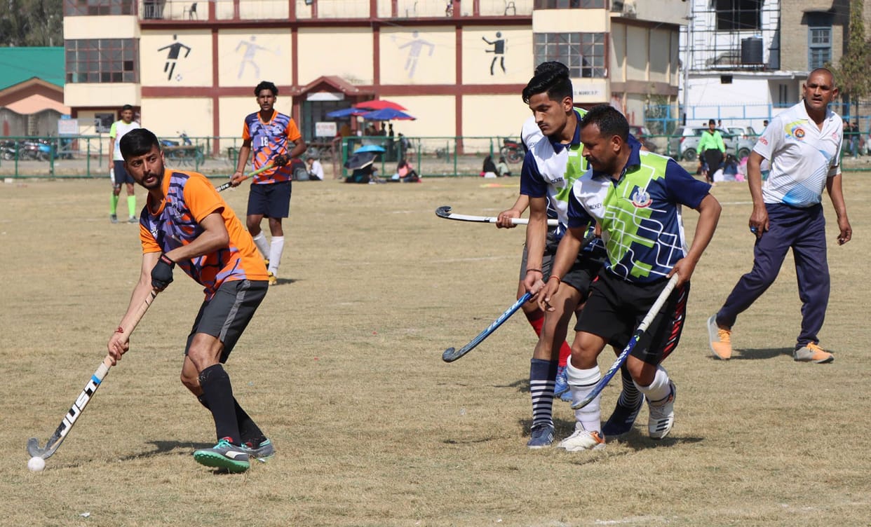 sports hostel sundernagar won the hockey tournament