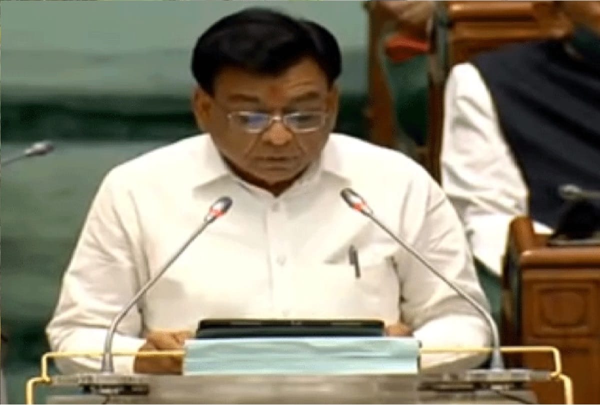 MP Old Pension Scheme: Finance Minister said that there is no thought on reinstatement of the scheme yet, announcement of big movement of employees