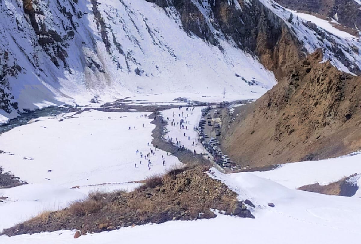 Himachal Weather Today: rainfall and snowfall forecast in Himachal, hailstorm yellow alert