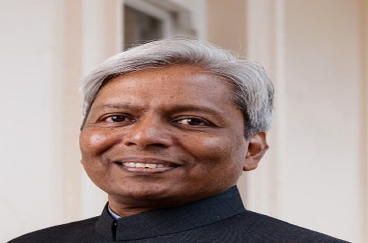 Decreasing the gap between knowledge and society can make India world leader in Science and Technology: Raghavan