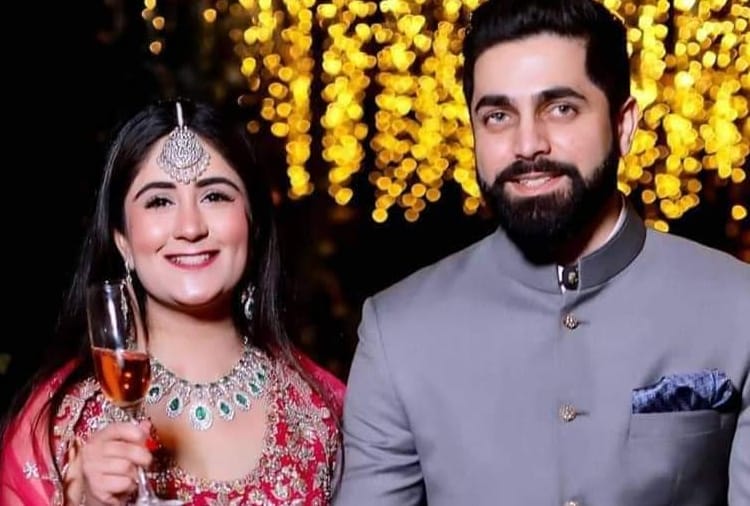 Punjab Captain Amarinder Singh sings song in granddaughter wedding