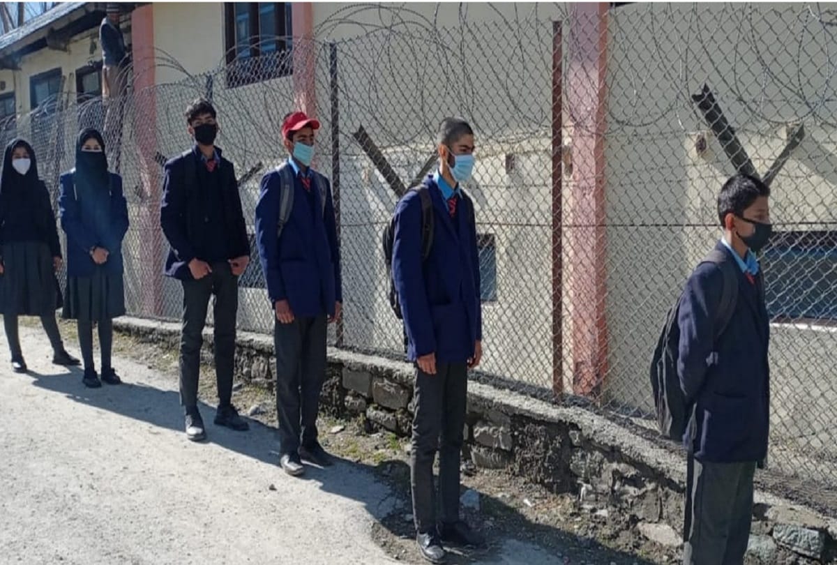 jammu-kashmir: Schools of Winter Zone Opened in Odd-Even way in Valley