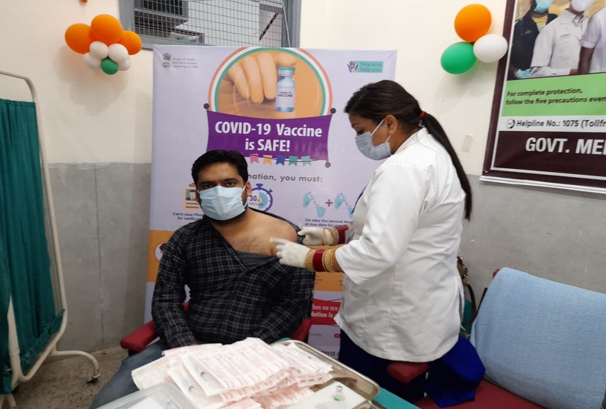 Prime Minister Modi got Corona vaccine Vaccination in Jammu and Kashmir