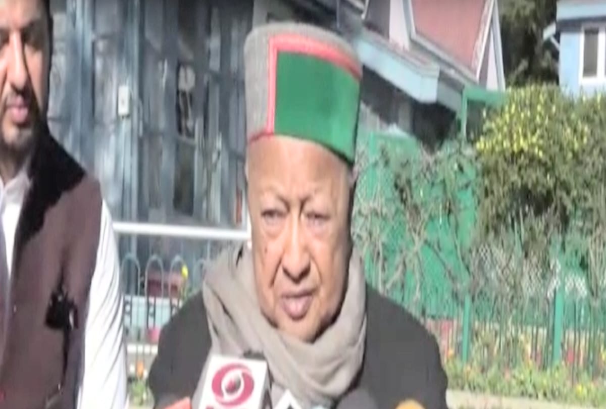 virbhadra singh statement over suspension of five congress mla