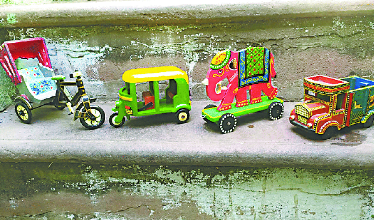 Kashi wood craftsmen will make wooden toys on PM Modi