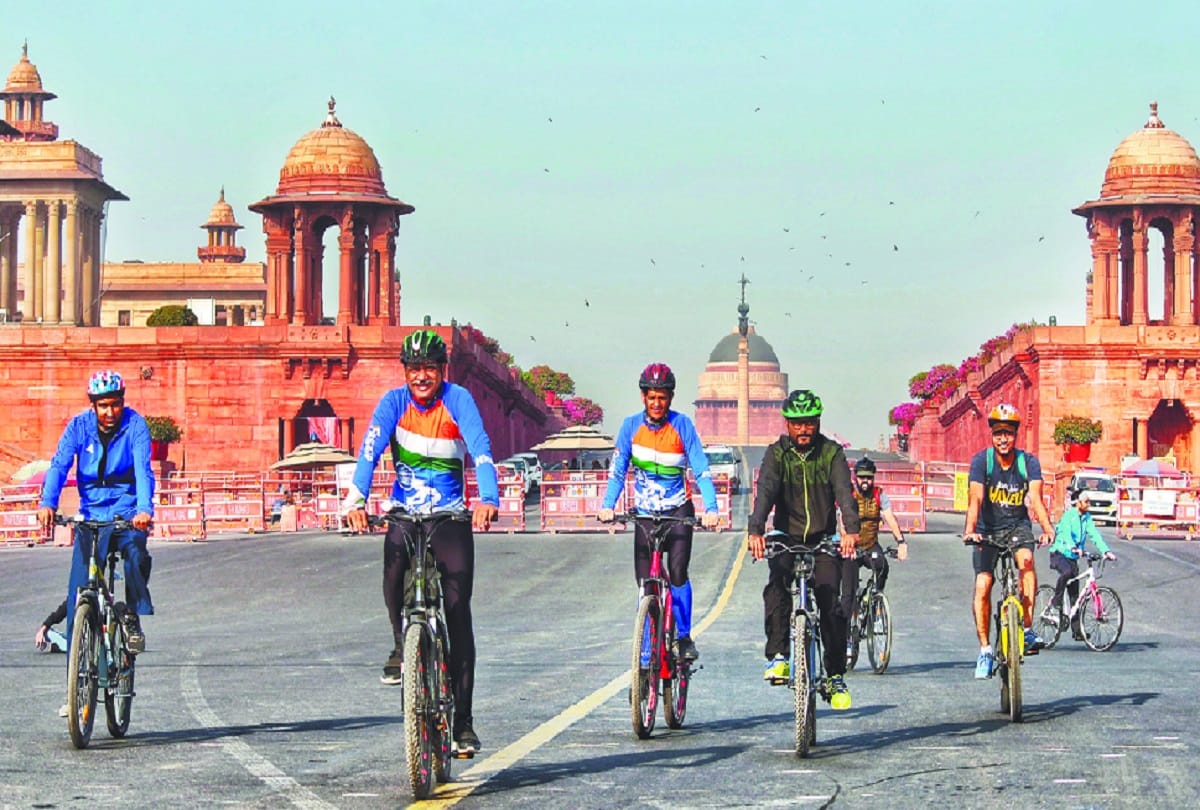 Delhi News : public transport system in capital and cycling options