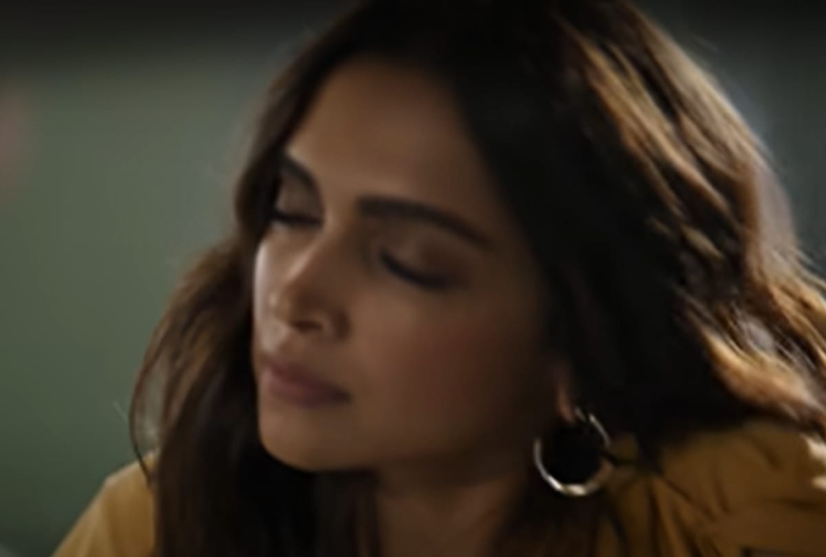 Deepika Padukone Denim Ad Accused of Copying Film Yeh Ballet Studio Set up