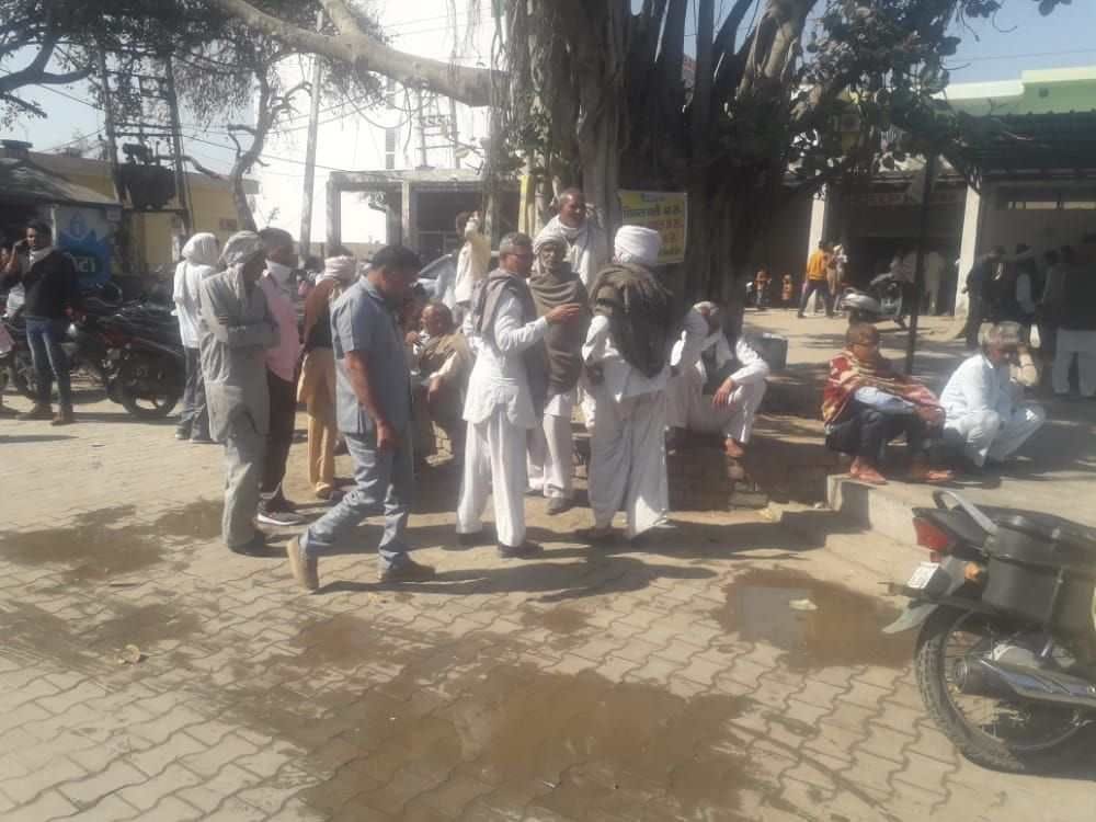 Four people died in three road accidents