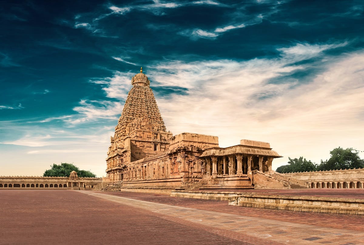 You can get married with a partner in these temples in india