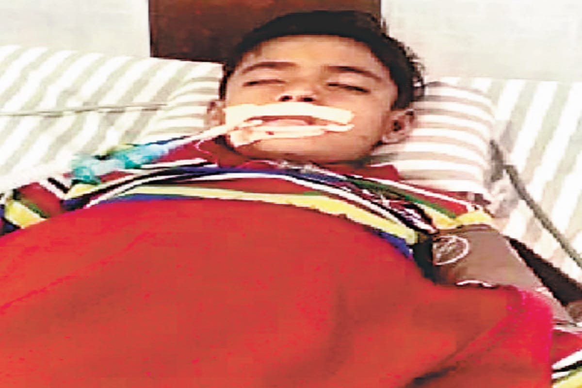 Meerut: Firce fire after gas cylinder leaked in kitchen in lisari gate, grandson and grandmother died
