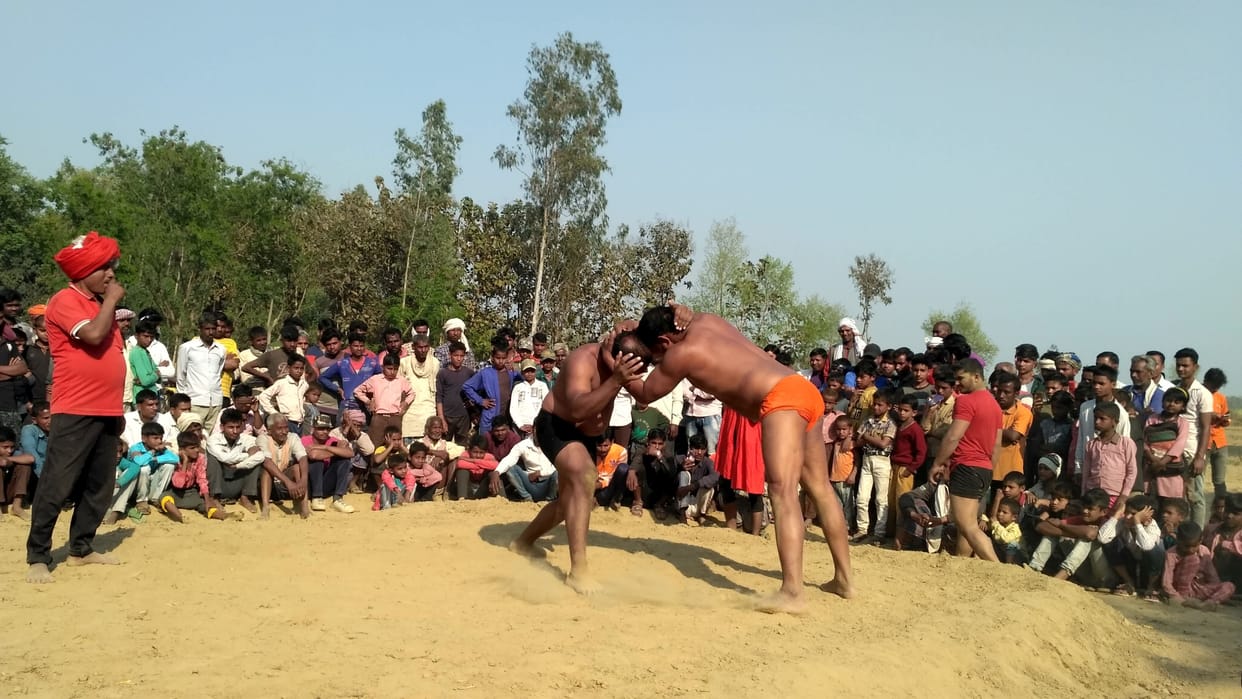 Wrestlers show power in national wrestling