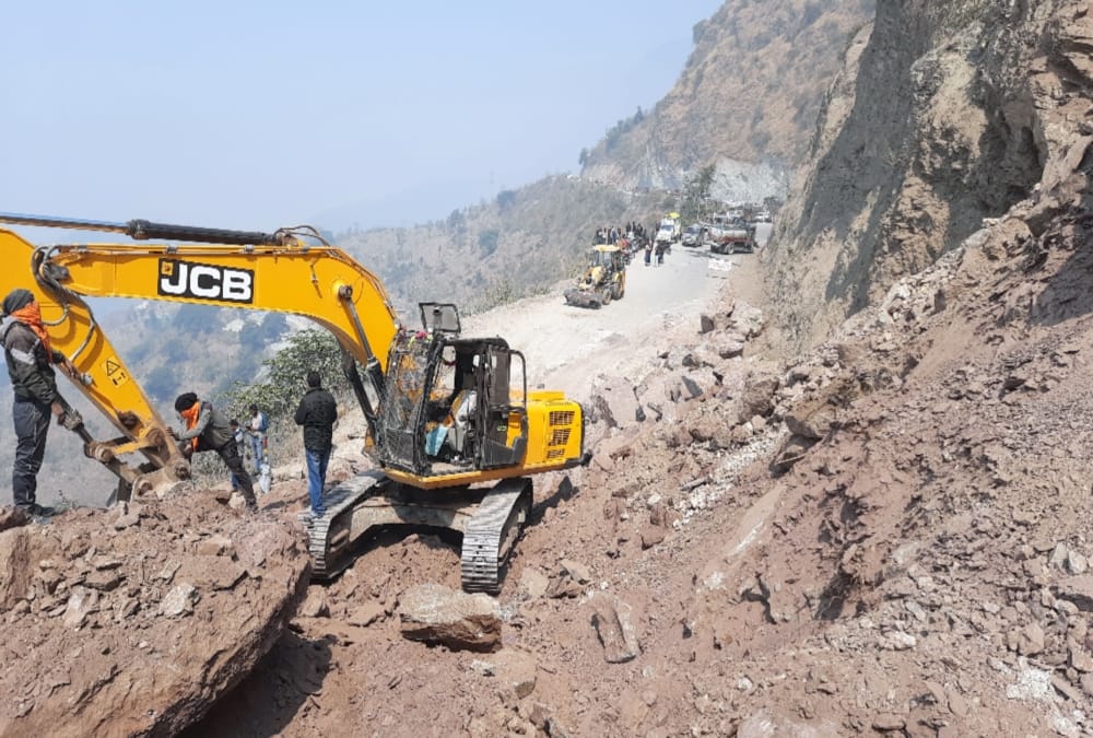 Pithoragarh Ghat National Highway: Mountain Collapse Continue, People Clean Road after Debris Fall Photos