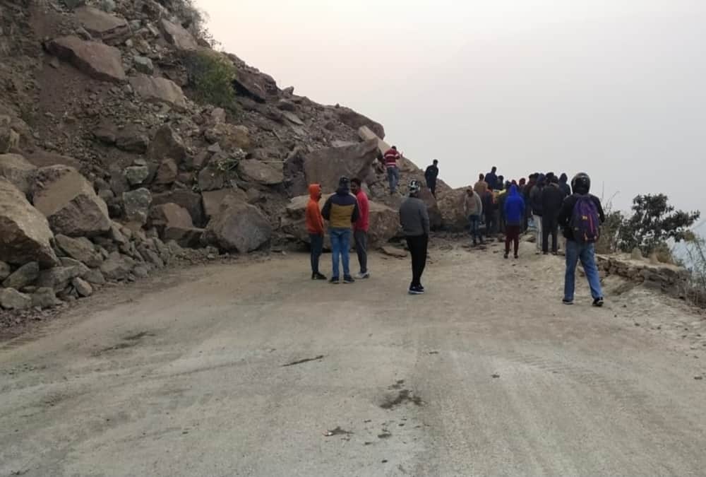 Pithoragarh Ghat National Highway: Mountain Collapse Continue, People Clean Road after Debris Fall Photos