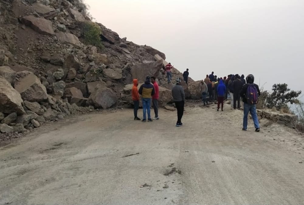 Pithoragarh Ghat National Highway: Mountain Collapse Continue, People Clean Road after Debris Fall Photos