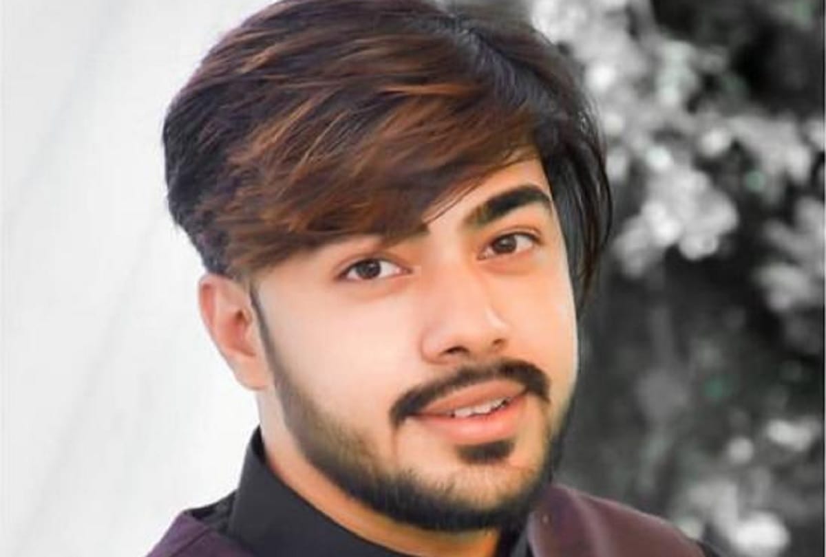 youtuber Samrat gaur gives roasting a new face on youtube