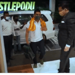 धोनी