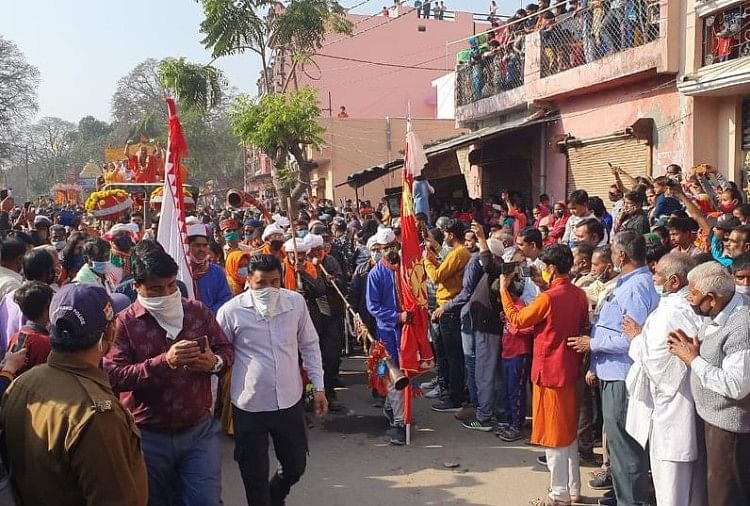 Haridwar Maha Kumbh Mela 2021: Kinnara Akhara Peshwai With Juna And ...