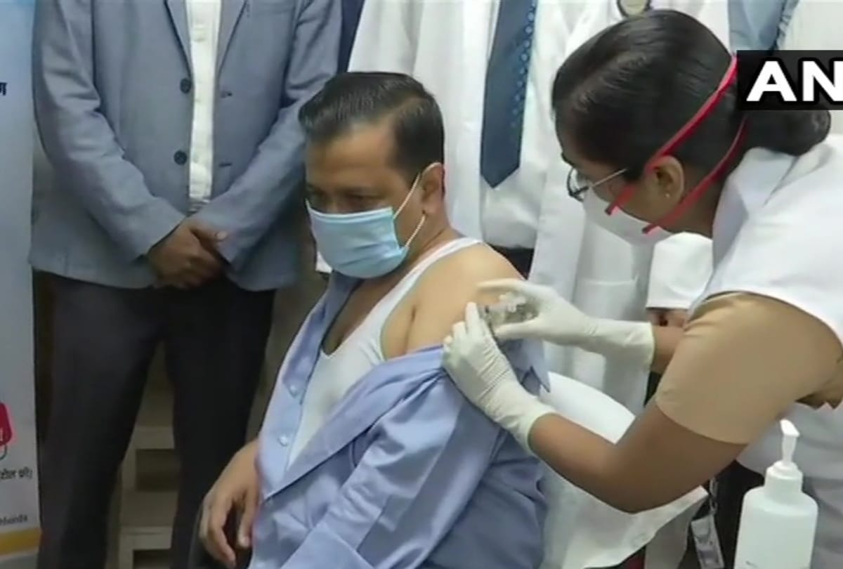 Arvind Kejriwal Corona Vaccination First Dose Today: delhi cm arvind kejriwal and his parents gets first dose of covid vaccine read all details