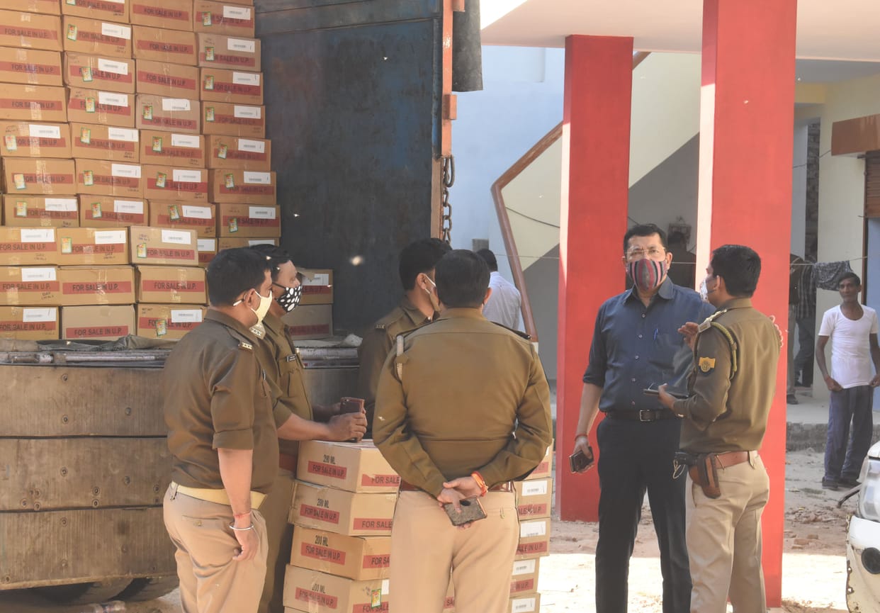 STF raid in liquor warehouse, got more stock