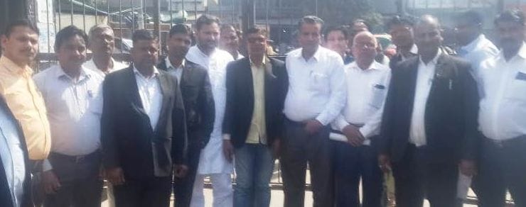 Advocates gave memorandum to SDM
