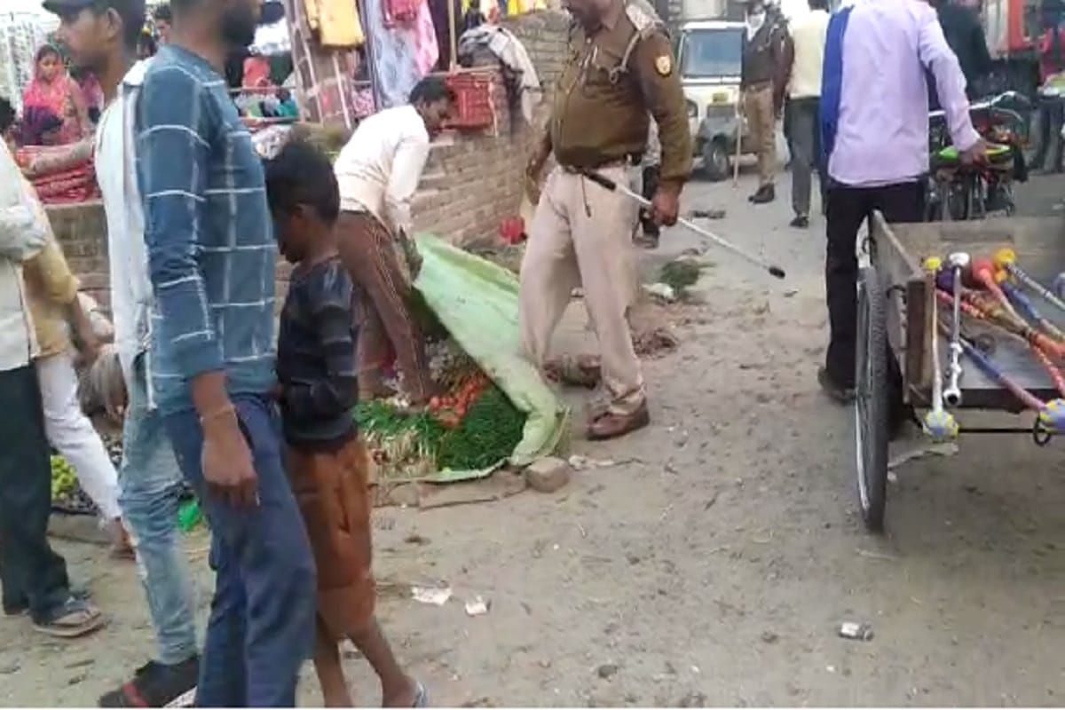 UP News: Video viral of a daroga of Bijnor on social media