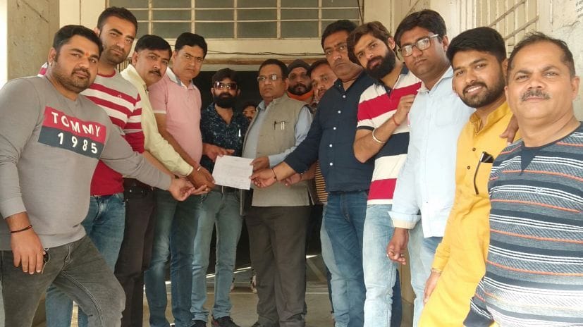 Businessmen protested against ARTO's checking