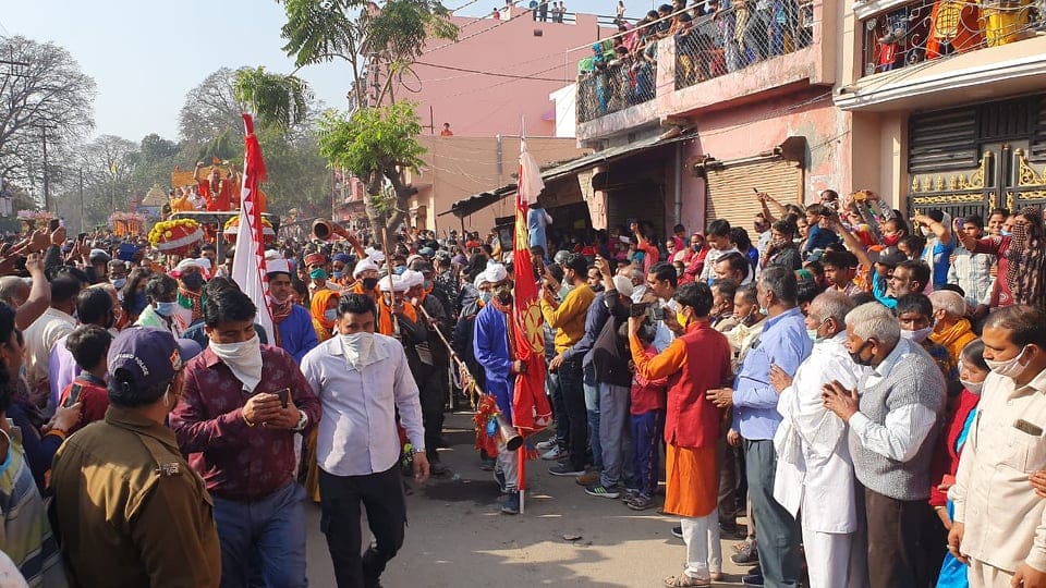 Haridwar Maha Kumbh Mela 2021: Kinnara akhara  Peshwai with Juna and Agni akhara today in haridwar