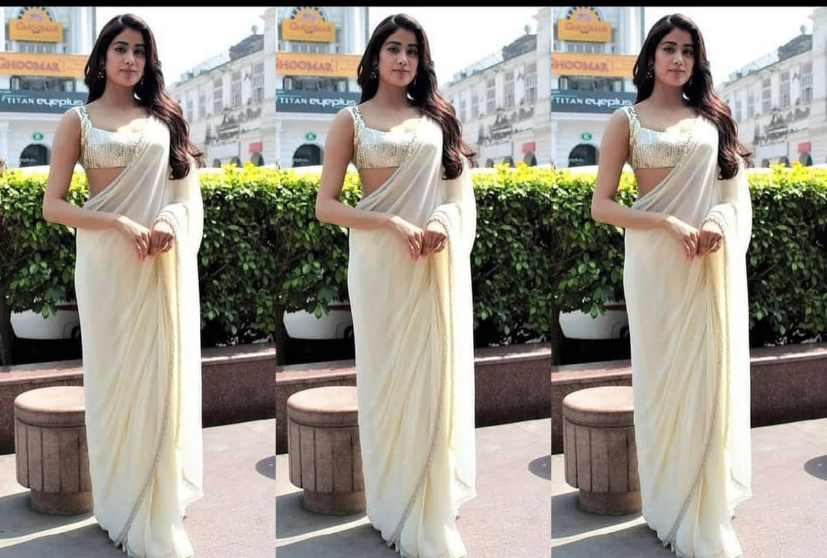 janhvi kapoor in pink corset dress with dramatic sleeves in film roohi promotions