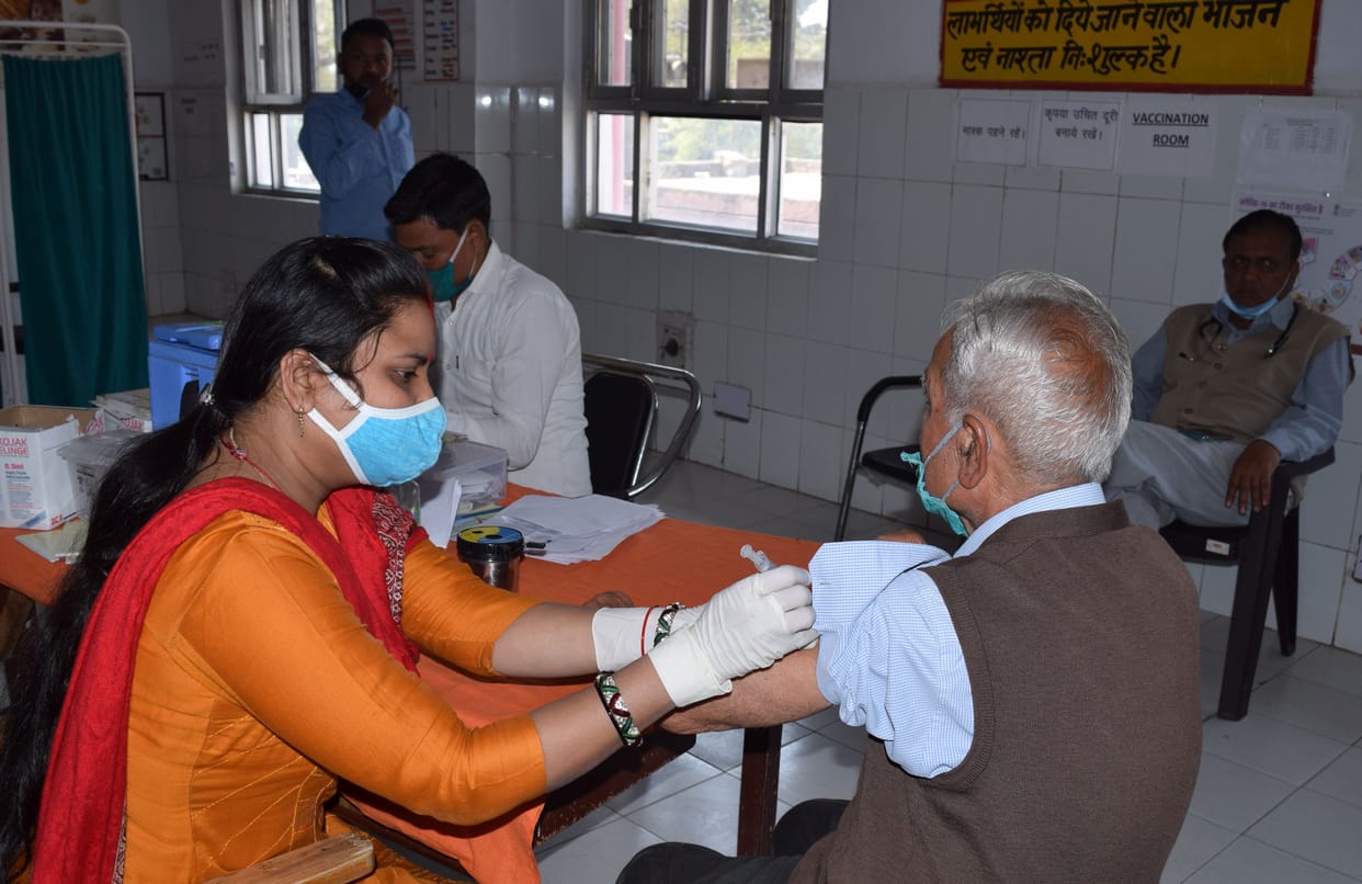 2661 vaccinated with CMO
