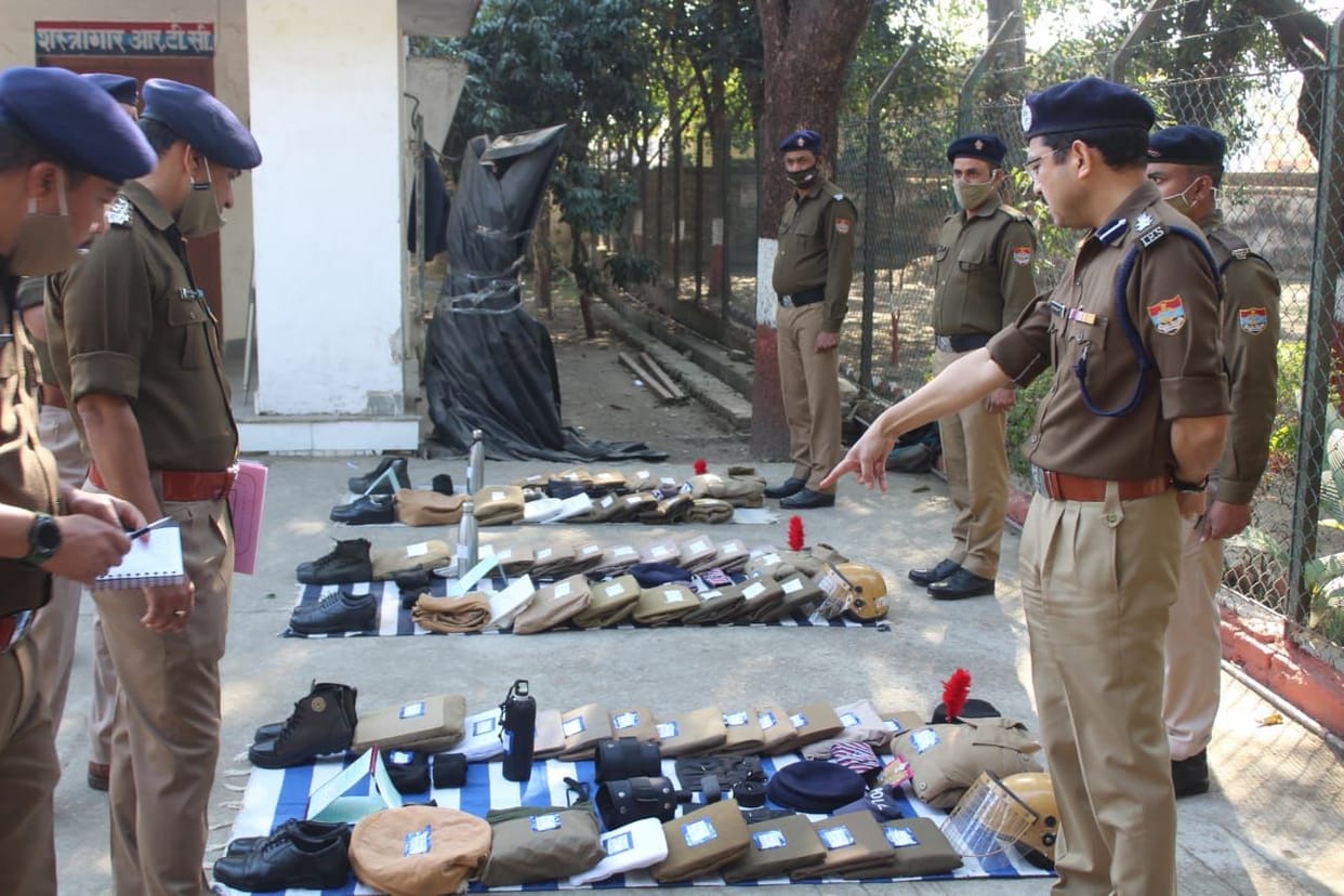 How to run lathi in the crowd, police will learn from mockdryl