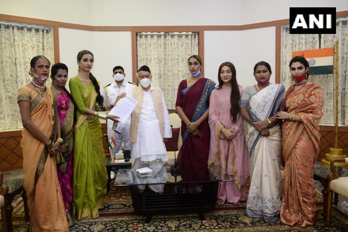 A delegation of members of the transgender community met Maharashtra Governor Bhagat Singh Koshyari