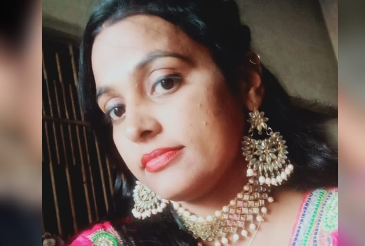 A Woman burned on Highway at Khanna of Punjab