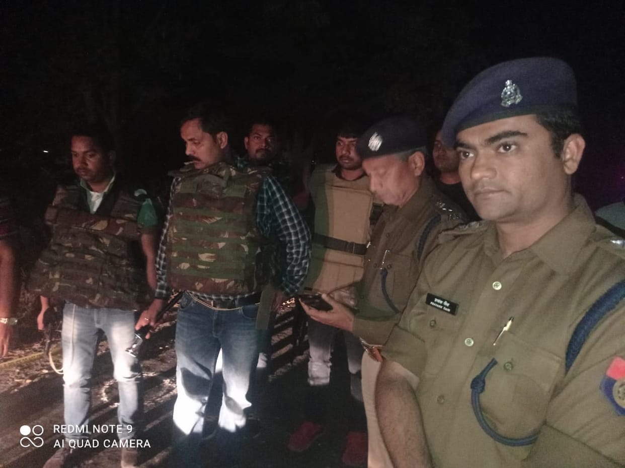 Two criminal injured in police encounter in Bhadohi