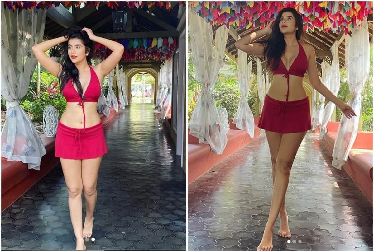 Sushmita Sen sister-in-law Charu Asopa takes internet by storm with sizzling hot pics