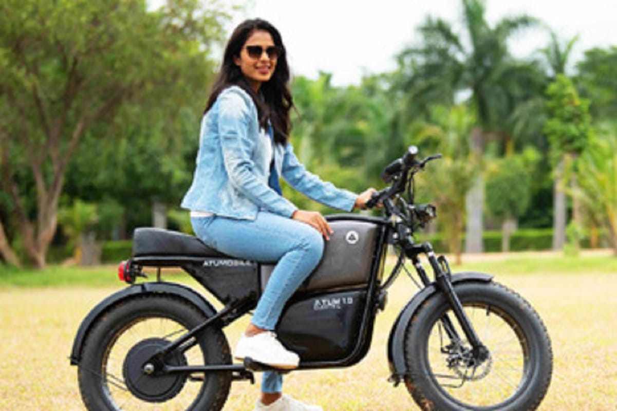 Atum 1.0 electric bike delivery starts in india battery range 100 km in full charging no license and registration required electric motorcycle electric vehicles in india