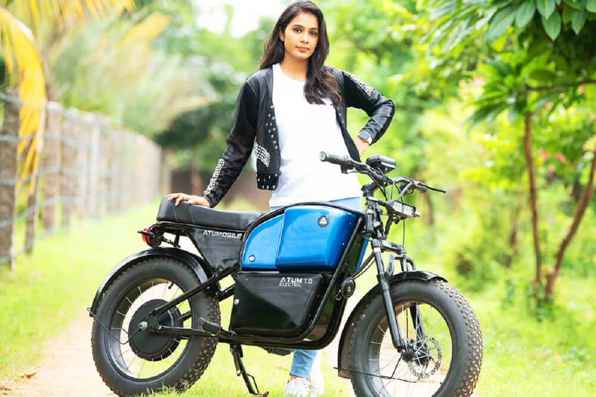 Atum 1.0 electric bike delivery starts in india battery range 100 km in full charging no license and registration required electric motorcycle electric vehicles in india