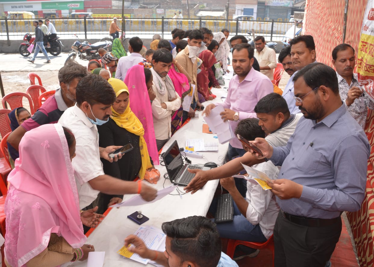 Municipal Corporation and Duda insist on providing self-funding to street vendors