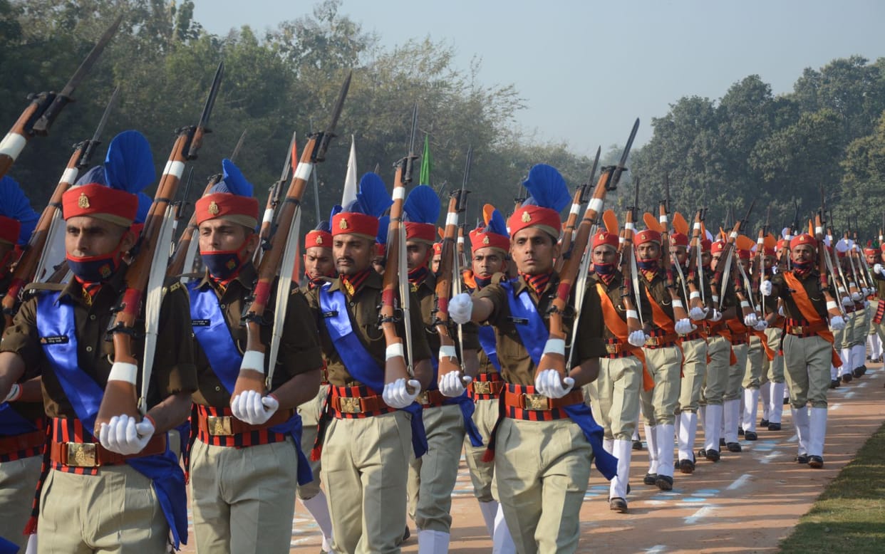 After waiting ten years, the uniforms adorned on the body then blossomed