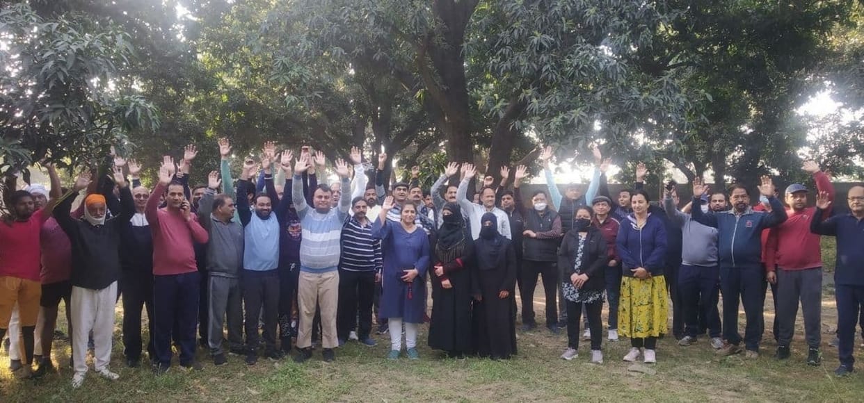Uproar at sewage pumping plant, work stopped