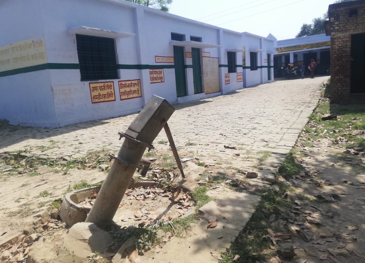 If the hand pump is bad, lock on the toilets somewhere